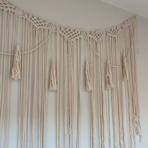 Wall hanging macramé